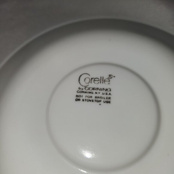 Set of 4 White Corelle Teacup Saucers - Picture 2 of 2